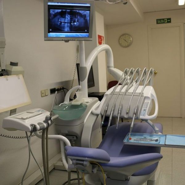 Centre dental al Bages